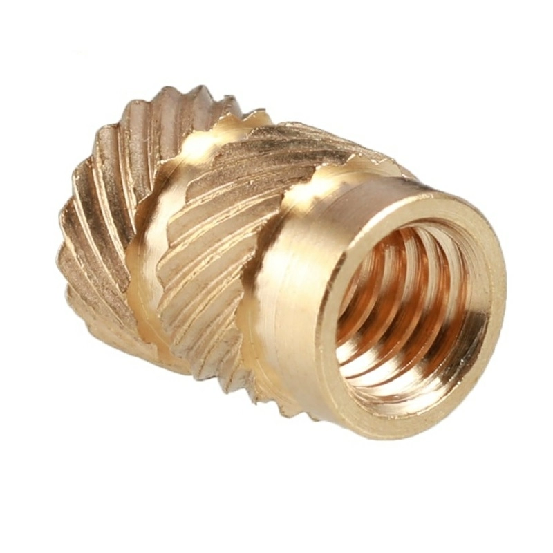 Латунная встраиваемая гайка с резьбой М4 Латунная встраиваемая гайка с резьбой М4