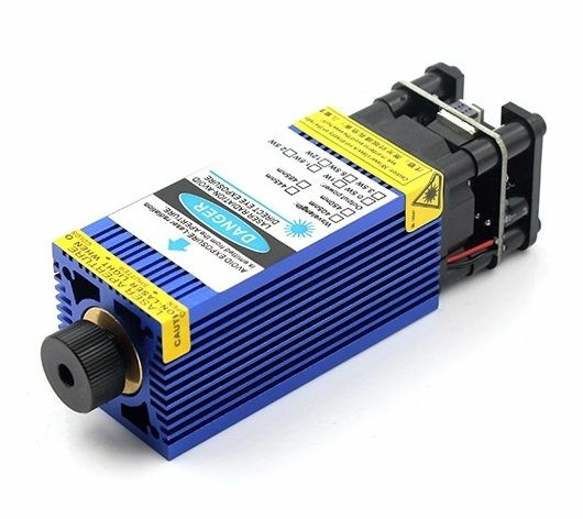 Lazernyy-modul-5500-mVt_-12-V_-450-nm