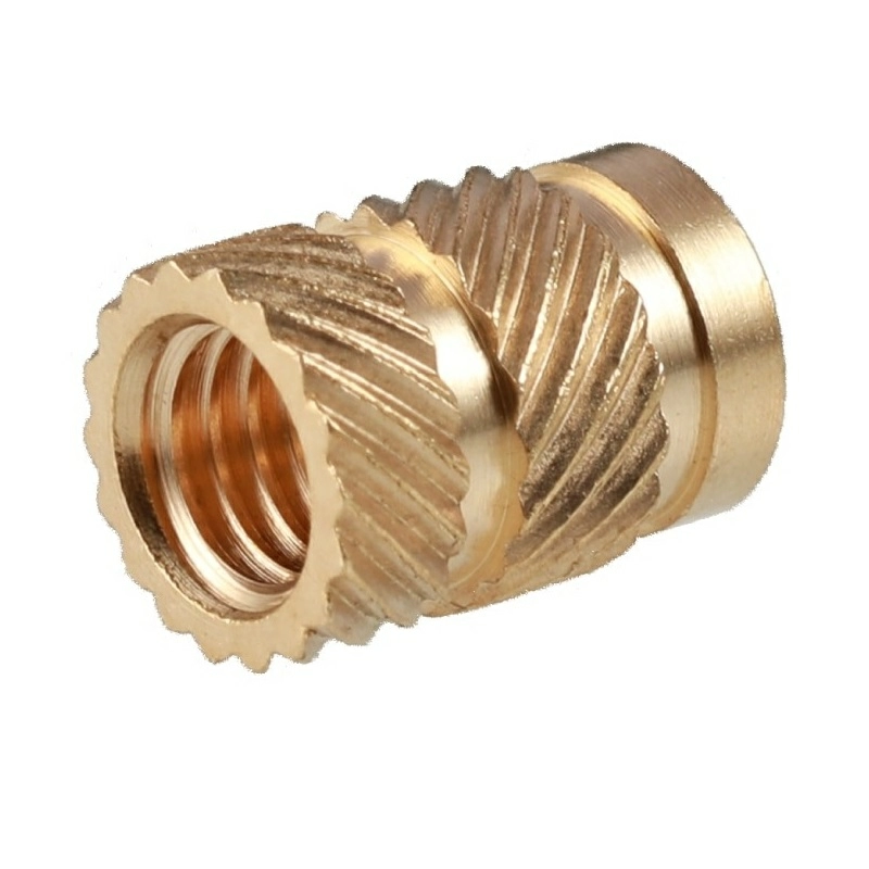 Латунная встраиваемая гайка с резьбойМ4 Латунная встраиваемая гайка с резьбойМ4