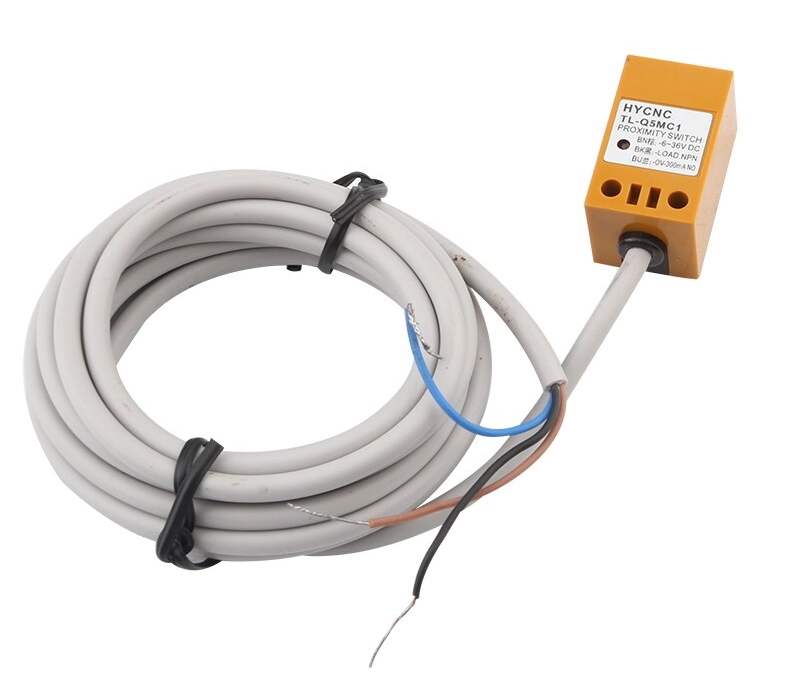 Induktivnyj koncevoj vyklyuchatel' 1