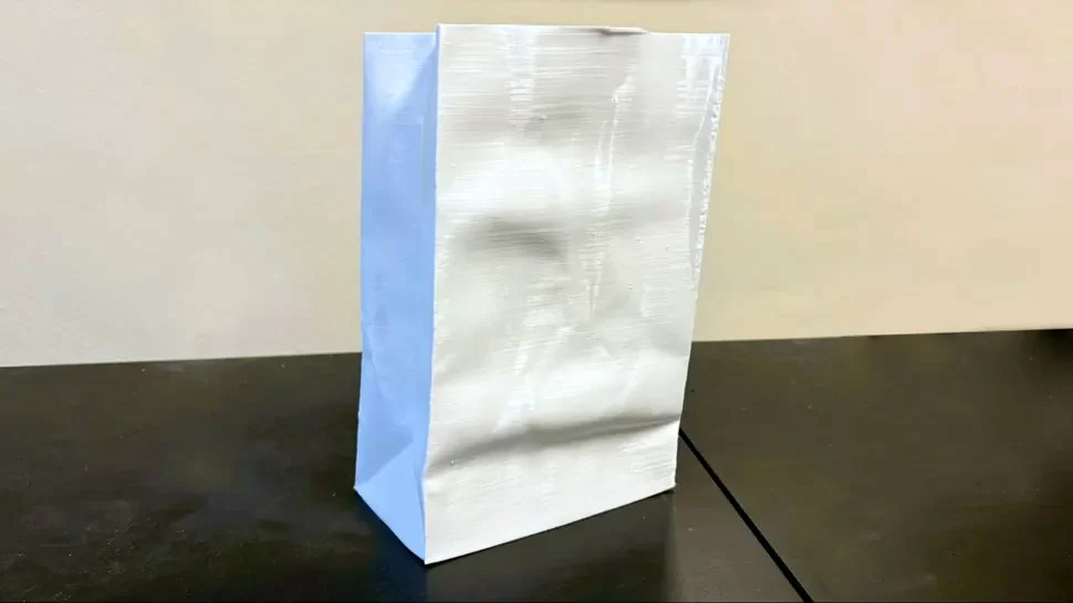 Ваза в форме мятого пакета Anycubic Kobra X