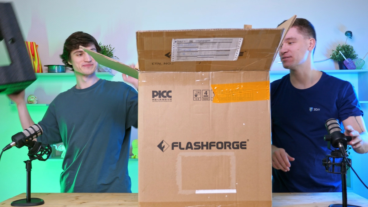 Распаковка FlashForge 5M Pro