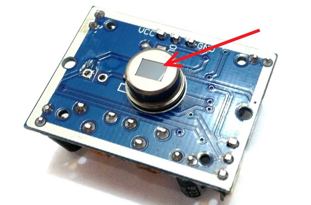 PIR-datchik-500BP.jpg