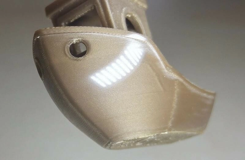 Модель, напечатанная из PLA 3D пластика после обработки