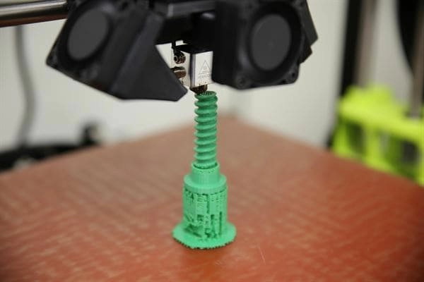 Печать тонкой высокой модели