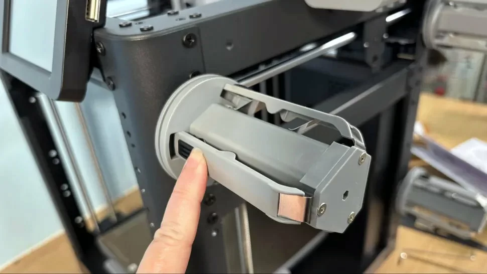 Держатели катушек FlashForge AD5X Держатели катушек FlashForge AD5X