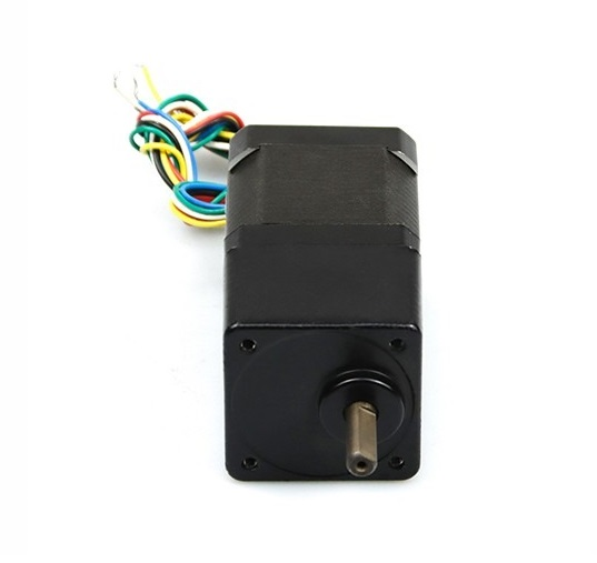 SHagovyj_dvigatel_Nema_17_JK42HS40-1704HSG10_c_cilindricheskim_reduktorom_1_10_3