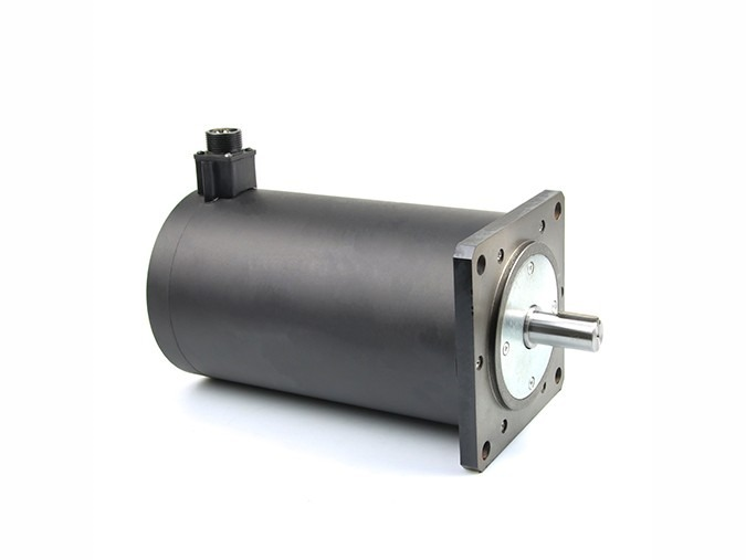 Shagovyj_dvigatel_Nema_52_JK130HS229-6004_2