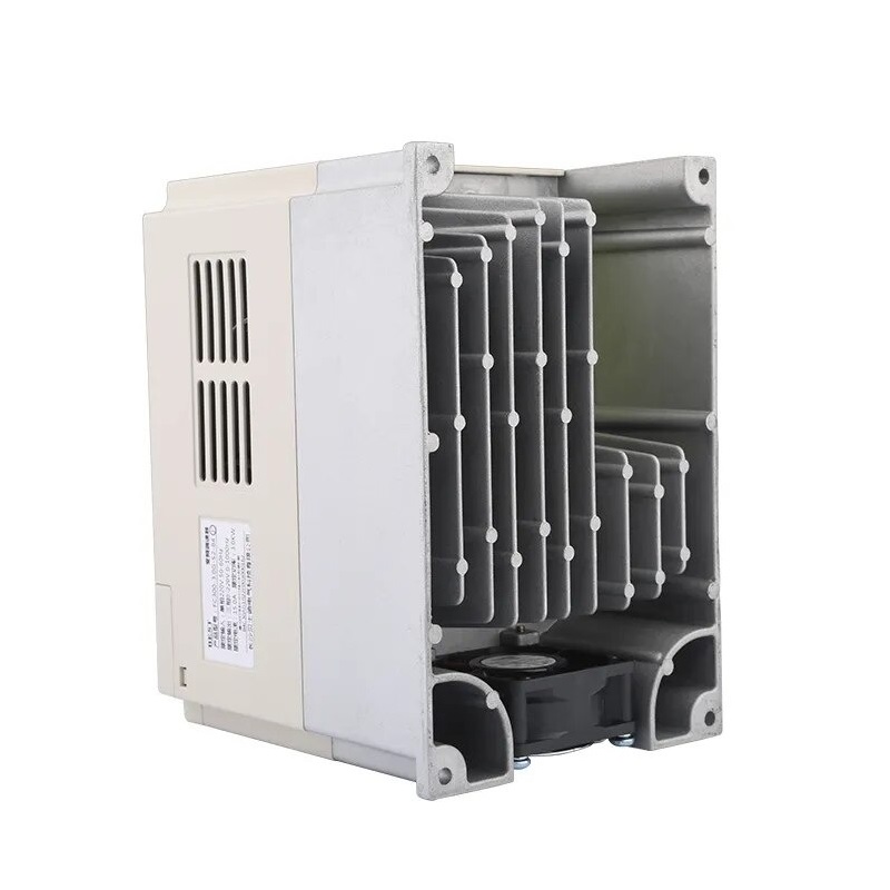 CHastotnyj preobrazovatel' (invertor) BEST FC300-3.0G-S2-B4C (3kVt, 220V) 1