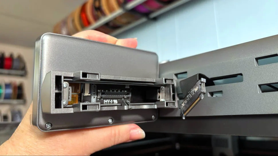 Установка сенсорного экрана Creality K2 Pro